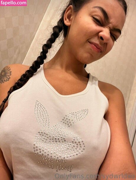 sydswrldxo nudes actress photo