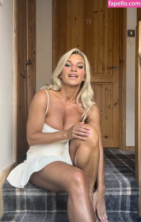 goth threesome onlyfans art nude pictures