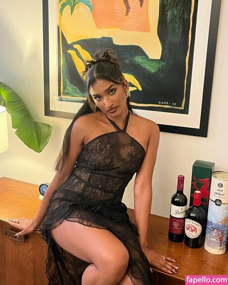 Varada Sethu xxx actress images