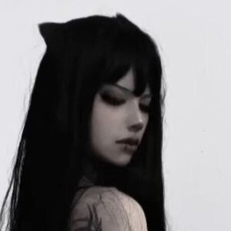 Grimsocc pornstar beautiful pic