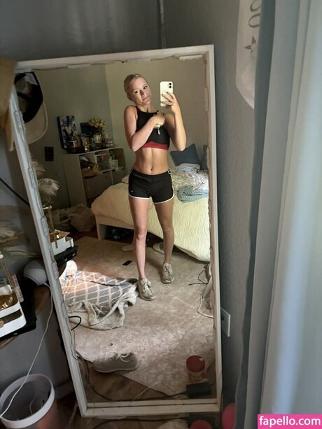 busty brunette onlyfans beautiful naked picture