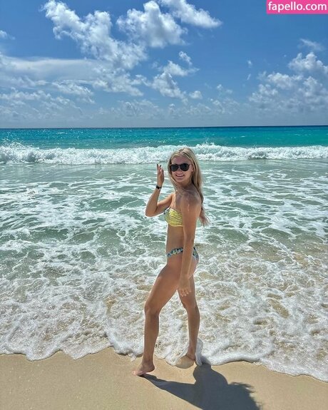 goth threesome onlyfans xxx archive