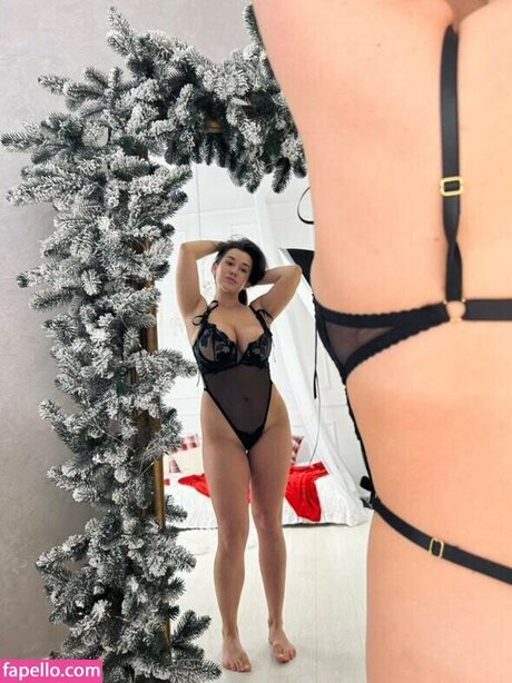 smile onlyfans perfect pictures