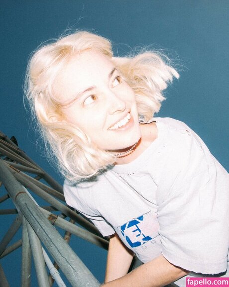 Emma Proulx pretty model photos