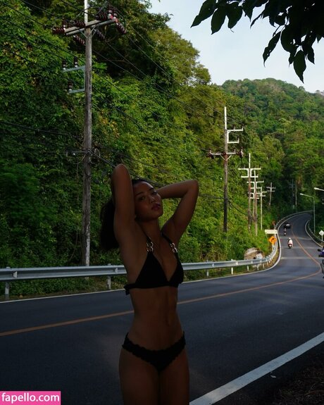 joss lotha star hot pictures