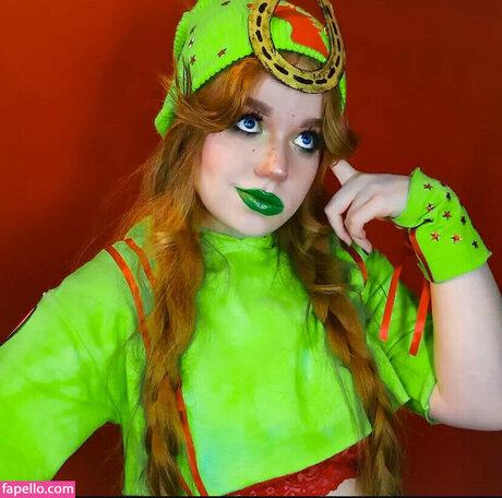 Plaguemaryjane sexy model image