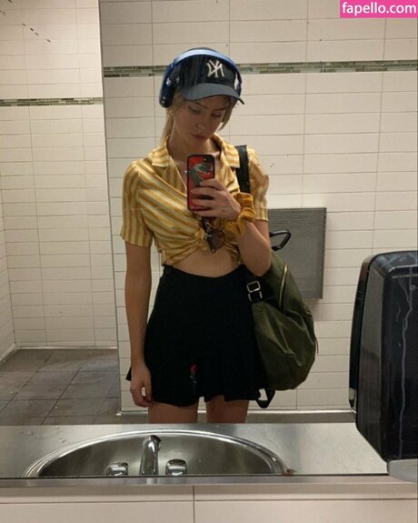 Maddie Phillips high quality actress picture