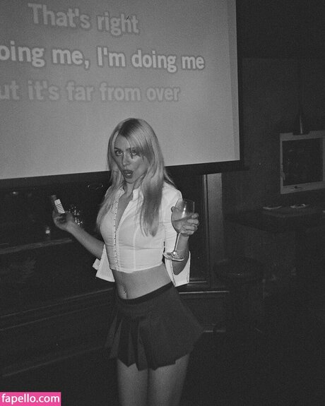 Maddie Phillips hd pornstar image