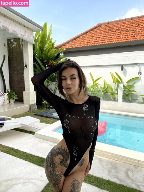 Kendra Lane star hd picture