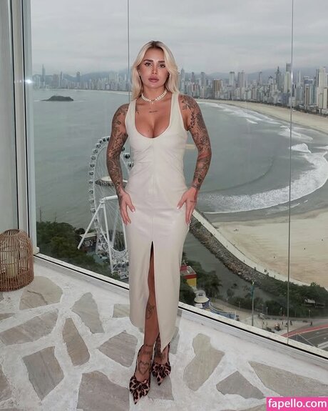 huge tits milf onlyfans beautiful pic