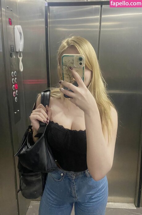 biranset exclusive model picture