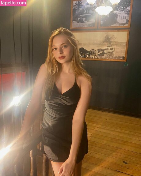 biranset naked pornstar images