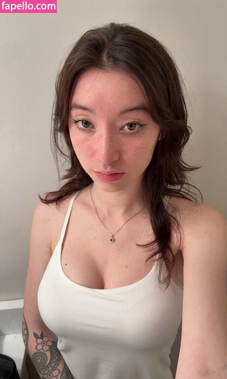 kaerisake model adult photos