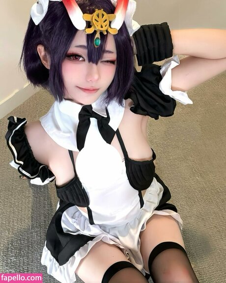 iceyyyzhou pornstar high quality image