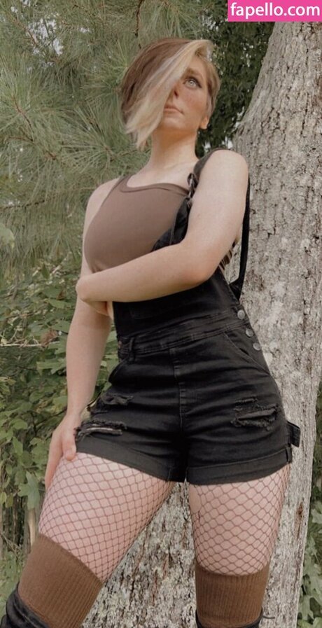 Stitchiot nudes pornstar pics