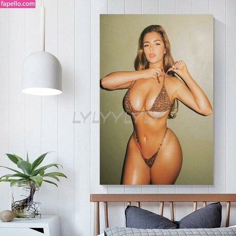 Demi Mawby star gallery