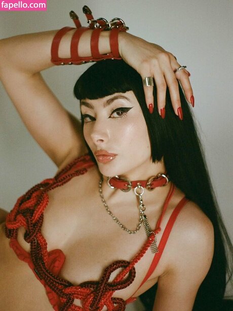 SweetSeverine star adult pics