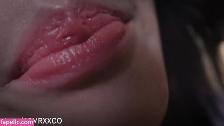 Nareun ASMR model top images