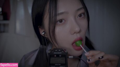 Nareun ASMR star porn photos