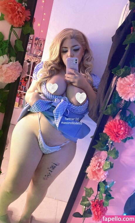 Amorcillo Del Cora erotic actress photo