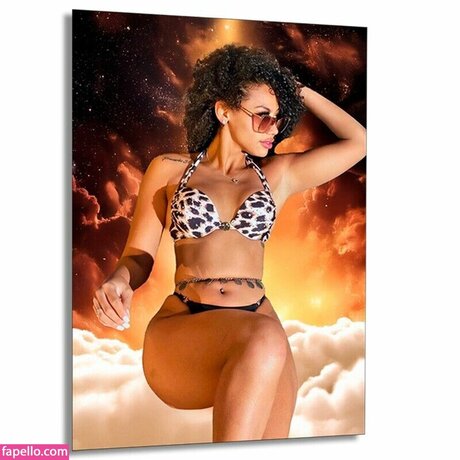 Kysre Gondrezick model hot image