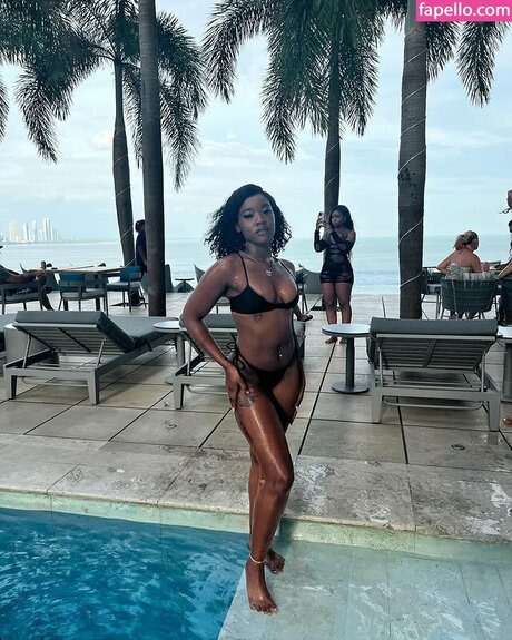 Chef Madam high quality actress picture