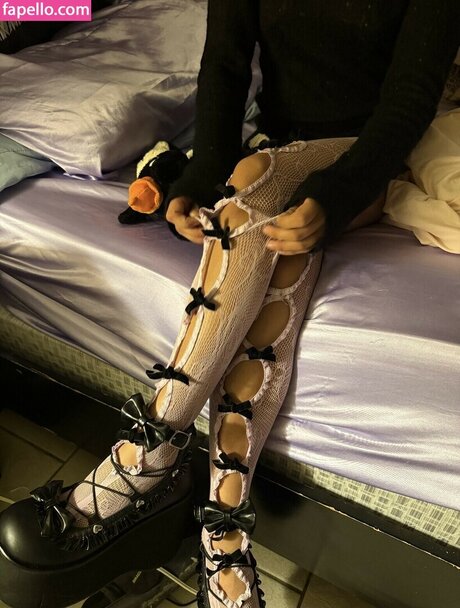 Angelina Fishtank pornstar adult pic