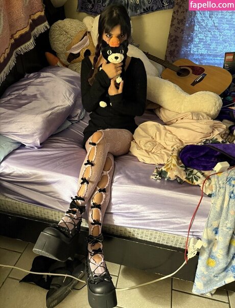 Angelina Fishtank nice actress archive