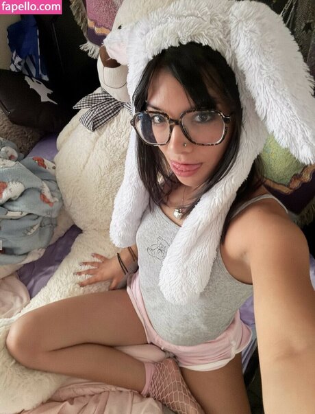 Angelina Fishtank free pornstar pic