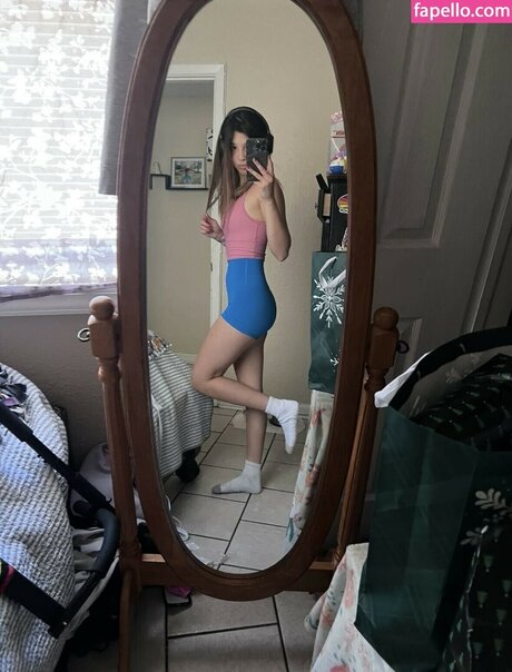 Angelina Fishtank porn model images