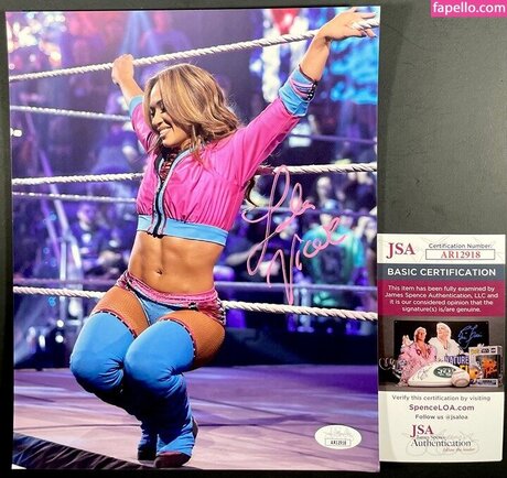 lolavice hd model pics