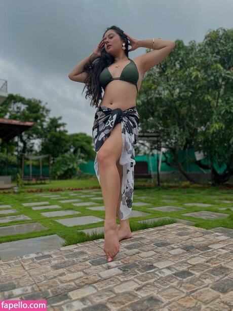 shemale fucks girl onlyfans free sex pic