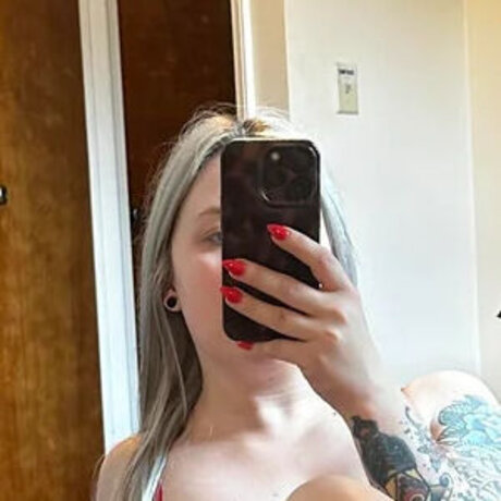 Araya Rose pornstar sex photo