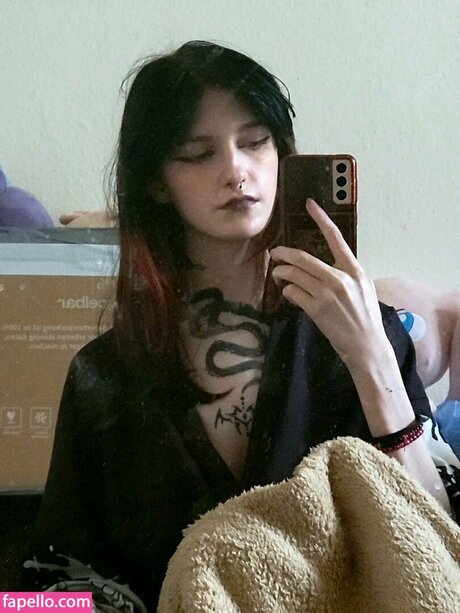 Sm0ltiddym0thgf sexy actress photos