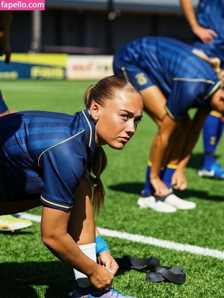 Julie Jorde star beautiful pictures