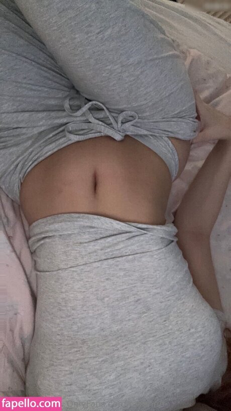 Natahrie xxx pornstar pic