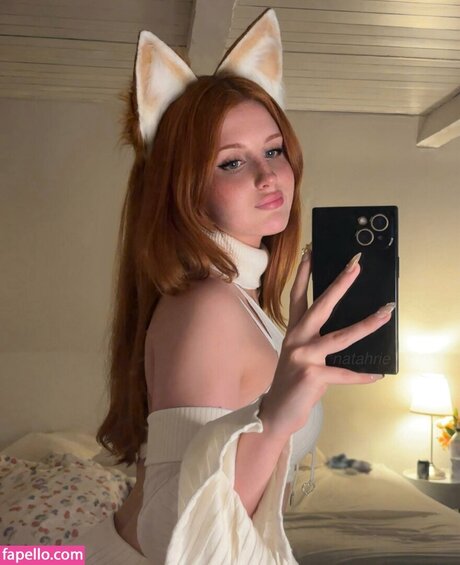 Natahrie exclusive model photo