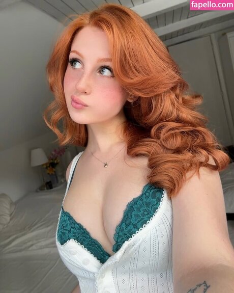 Natahrie star exclusive picture