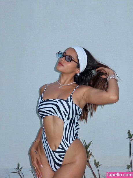 Meghna Kaur beautiful model pictures