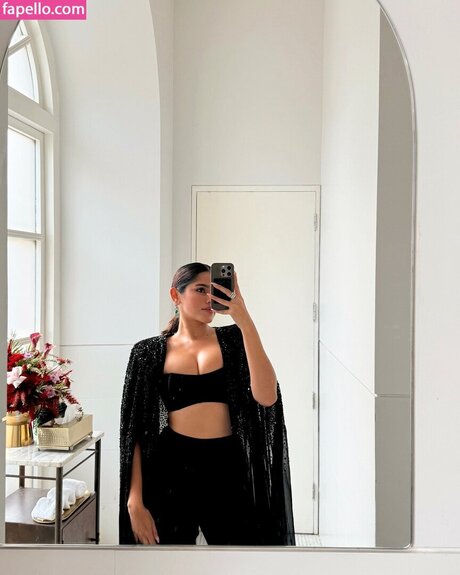 Meghna Kaur model art archive