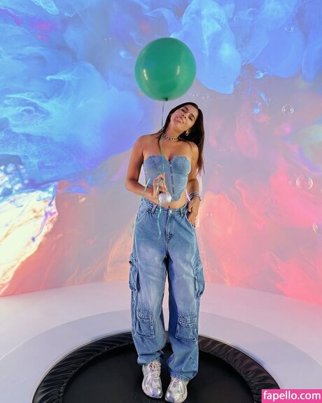 Meghna Kaur erotic model img