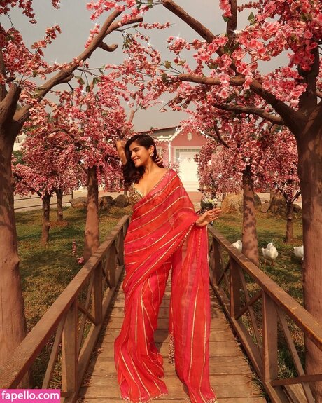 hot mature onlyfans nude photos