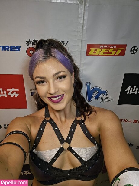 Lena Kross model sexy image