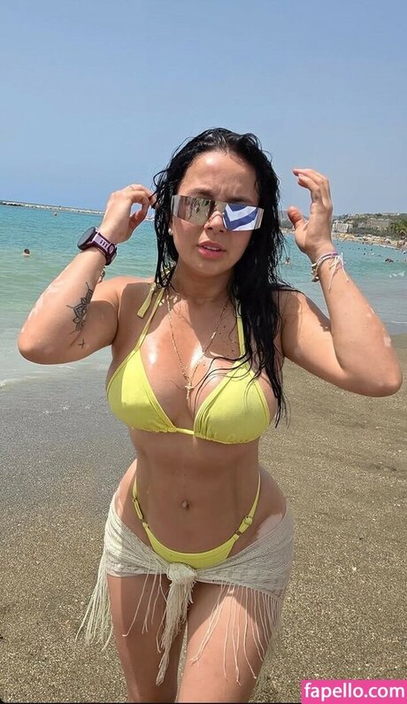 Lucy Estrada top star pictures