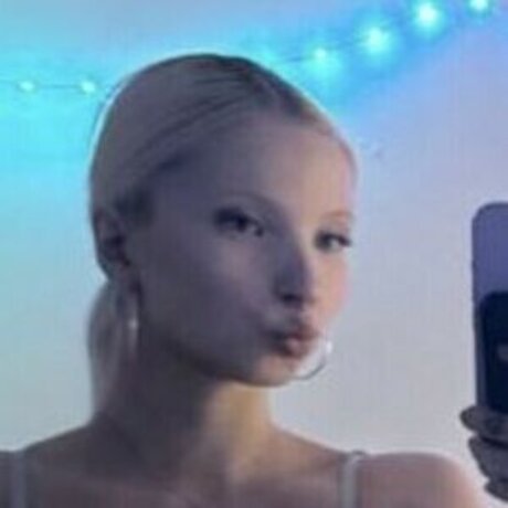 stepsister onlyfans free nude photos