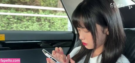 Go Mal Sook model adult picture