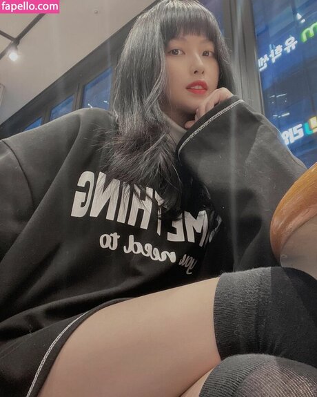 Go Mal Sook perfect pornstar picture