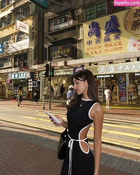 Alexandra Saint Mleux model erotic archive