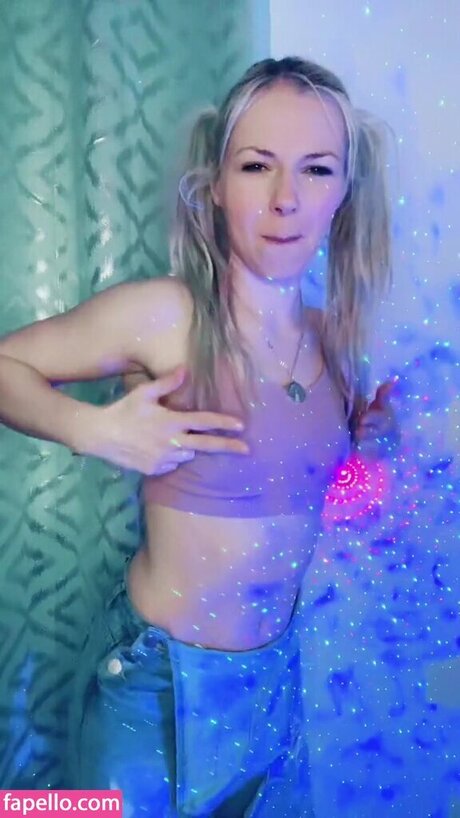 goth threesome onlyfans sexy nude images