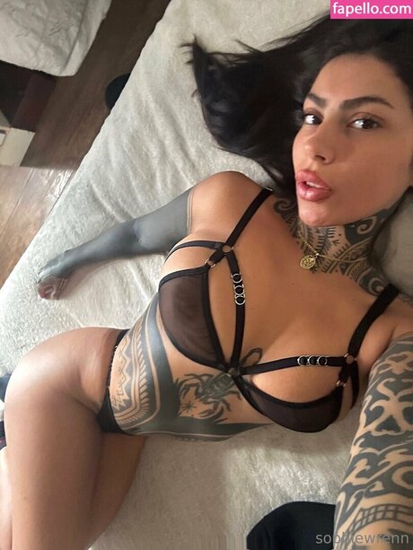 sophiewrenn sexy actress image